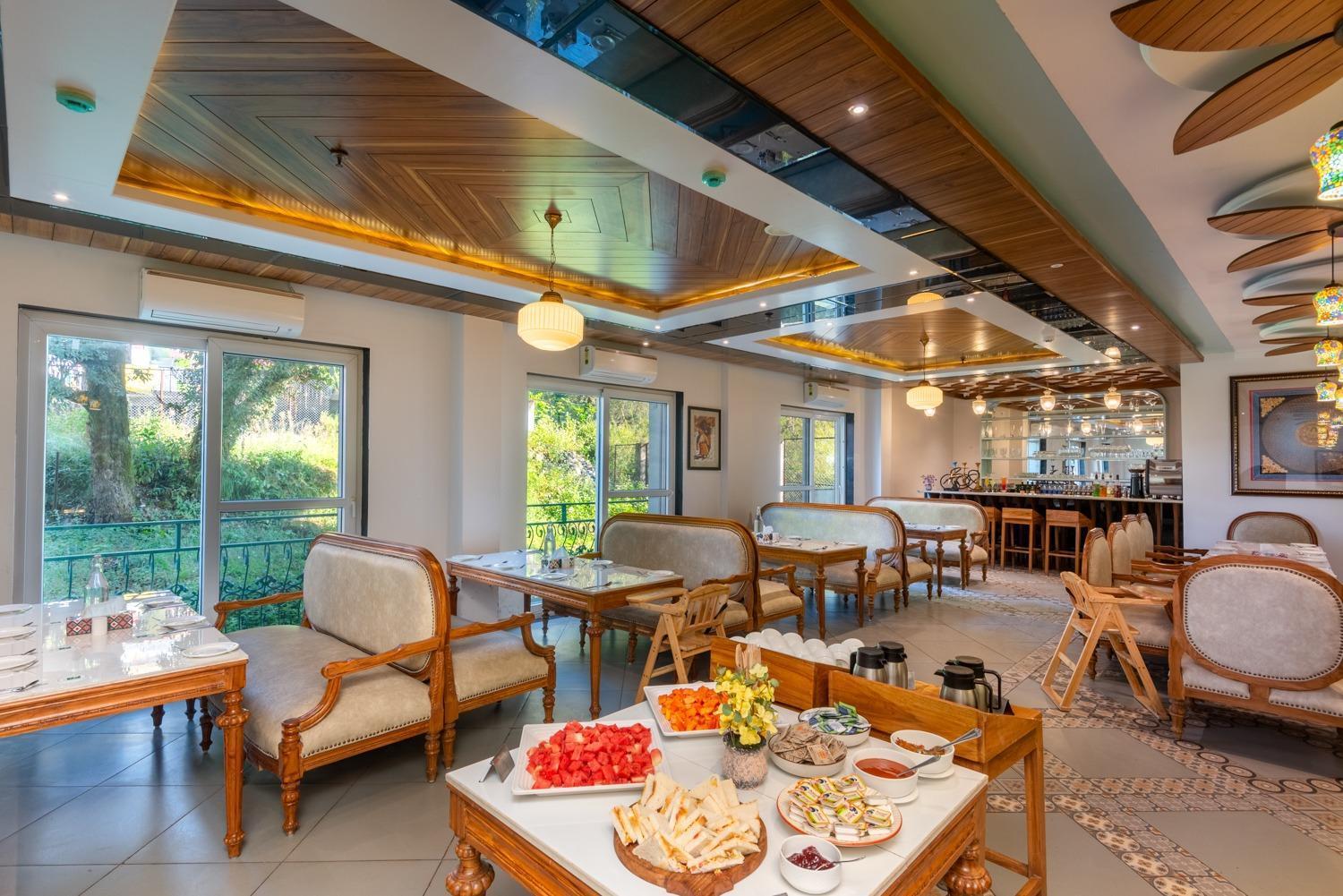 Quality Inn By Lawrence Hotels Νταραμσάλα Εξωτερικό φωτογραφία