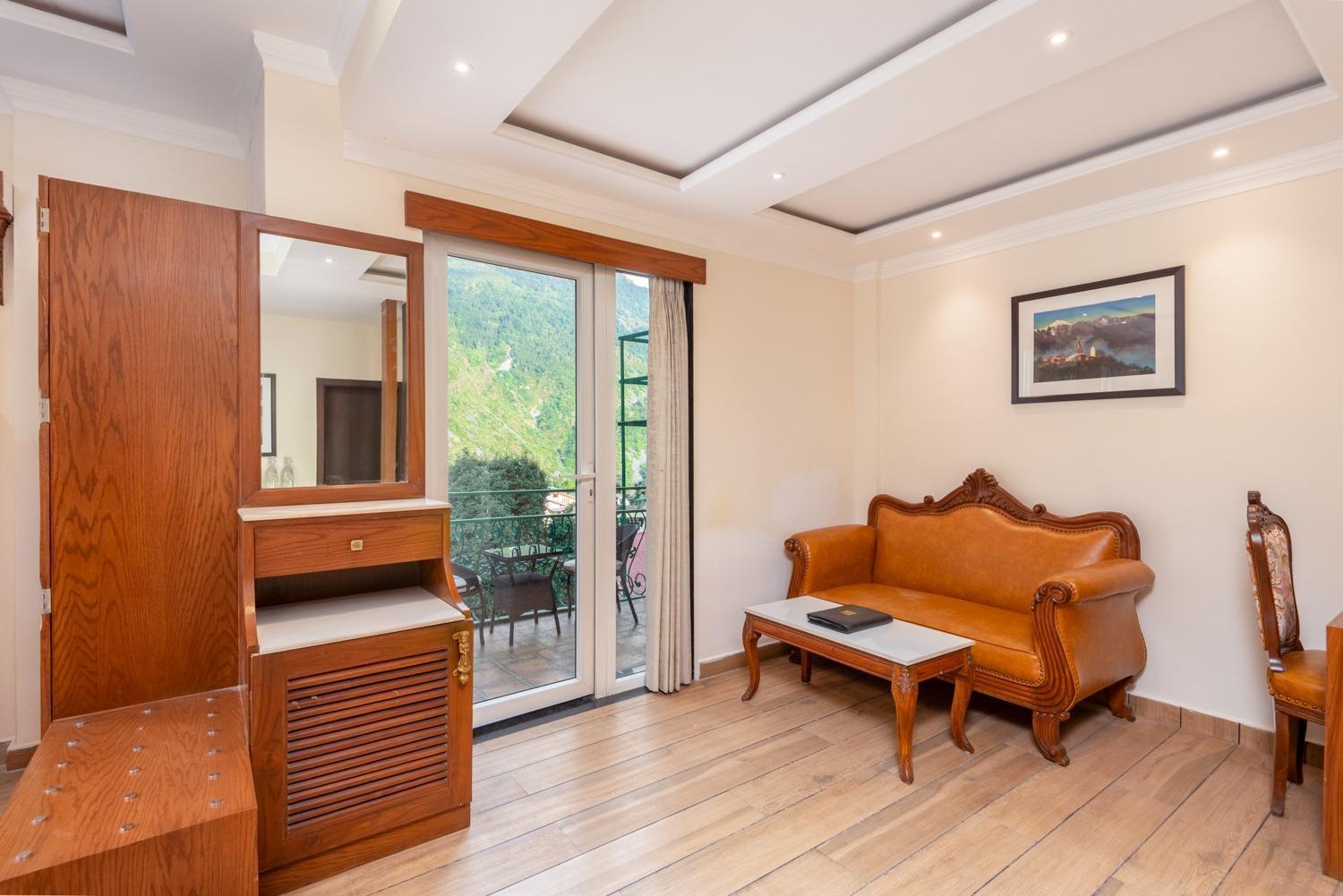 Quality Inn By Lawrence Hotels Νταραμσάλα Εξωτερικό φωτογραφία